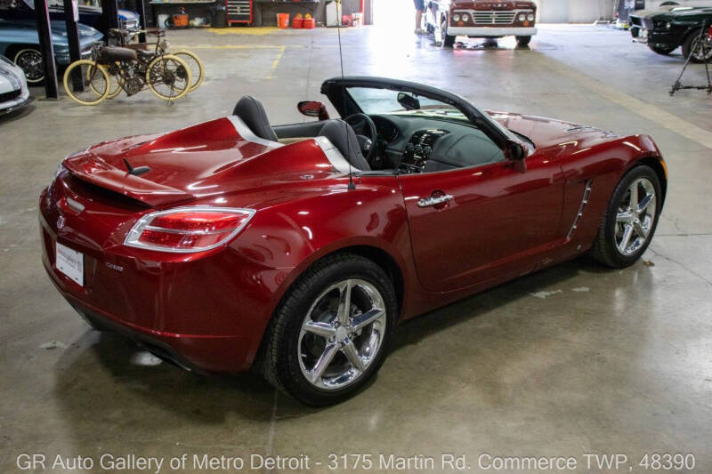 2009 Saturn SKY Red Line