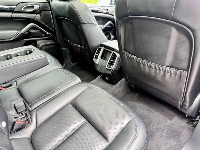 2016 Porsche Cayenne