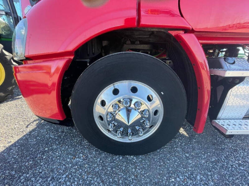 2017 Freightliner Cascadia