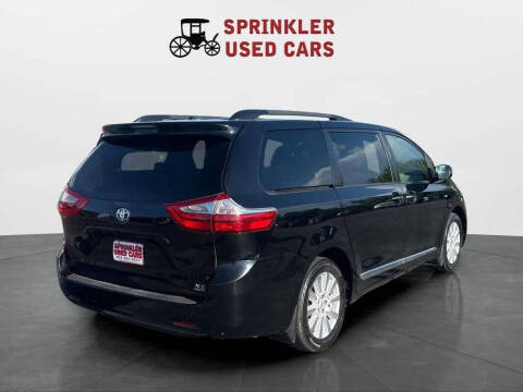 2017 Toyota Sienna XLE 7-Passenger
