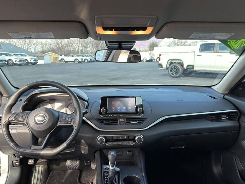 2024 Nissan Altima 2.5 S