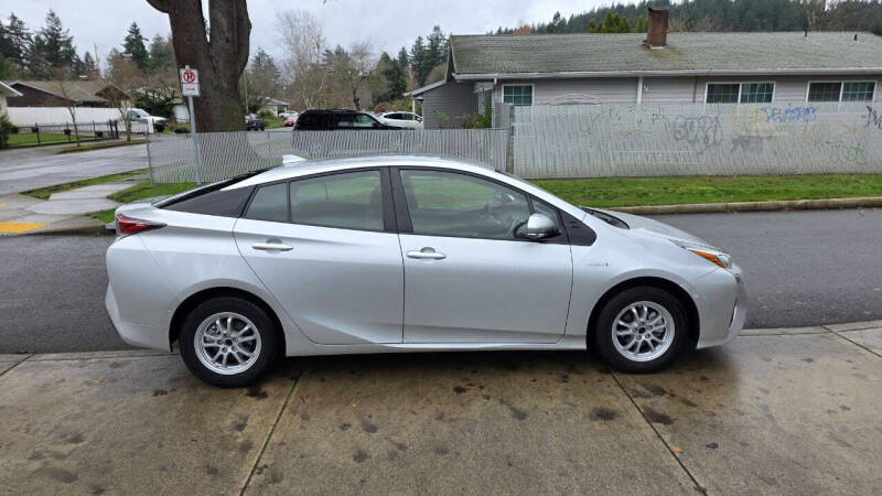 2018 Toyota Prius Two