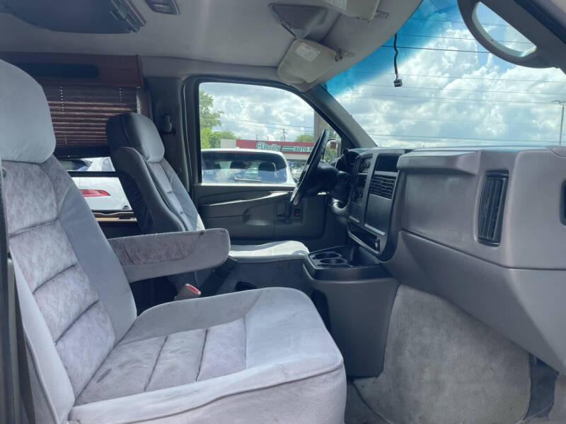 2004 GMC Savana 1500