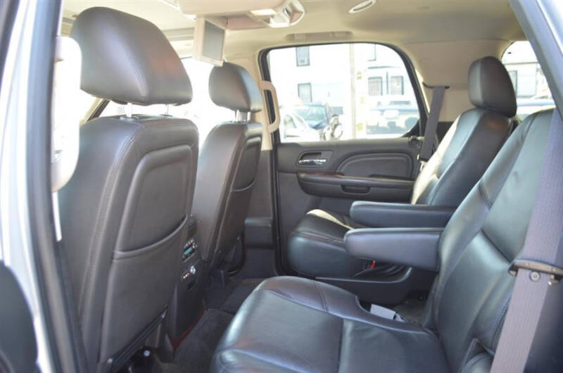 2013 Cadillac Escalade Luxury