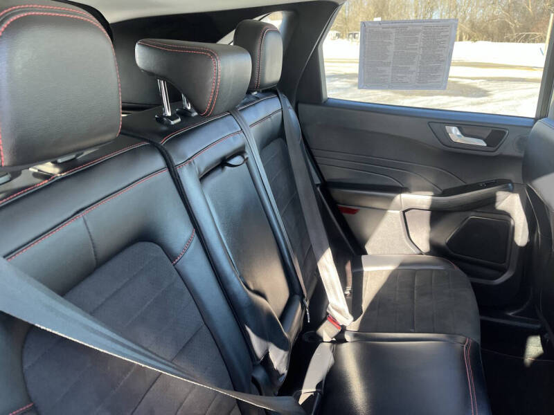 2022 Ford Escape SEL