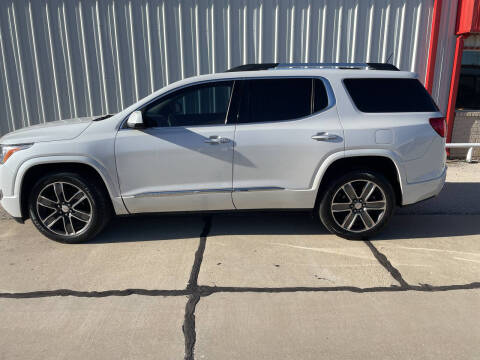 2017 GMC Acadia Denali