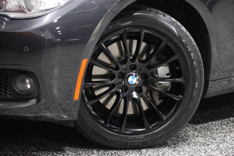 2013 BMW 5 Series 550i xDrive Gran Turismo