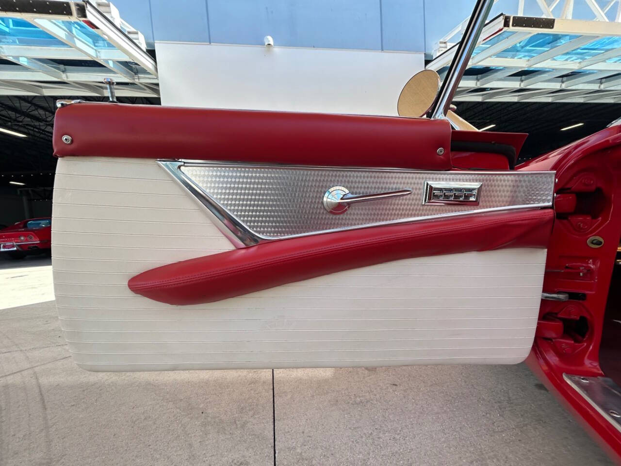 1955 Ford Thunderbird 22