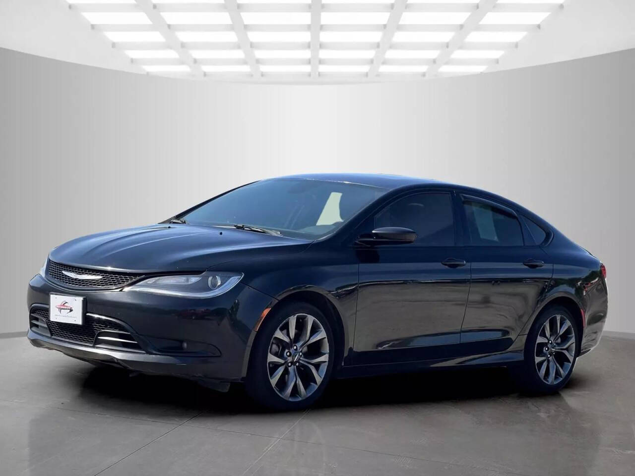 2016 Chrysler 200 for sale at Used Cars Toledo in Oregon, OH