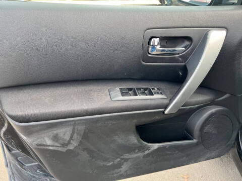 2009 Nissan Rogue SL