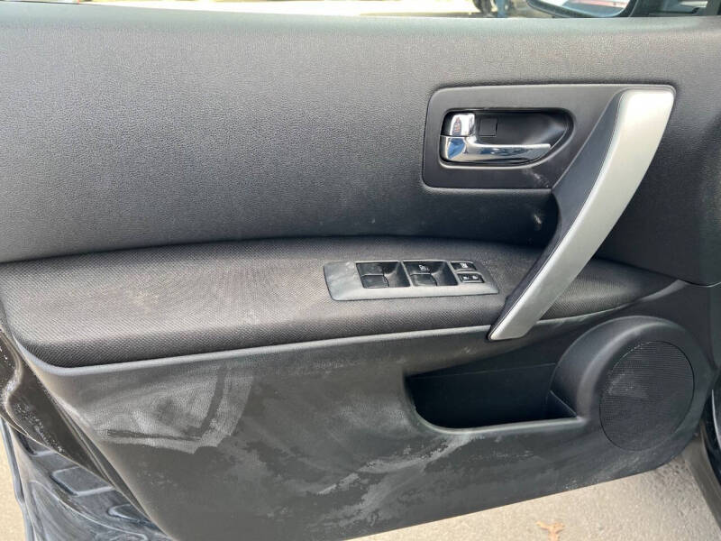 2009 Nissan Rogue SL