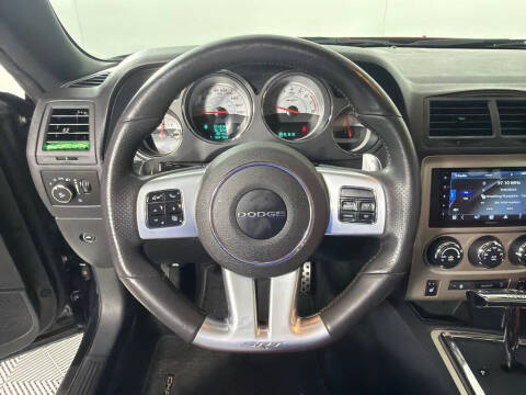 2014 Dodge Challenger SRT8