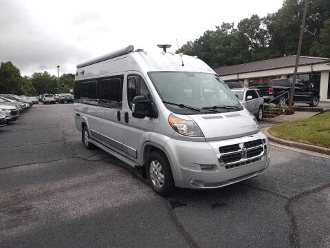 2018 Winnebago Travato