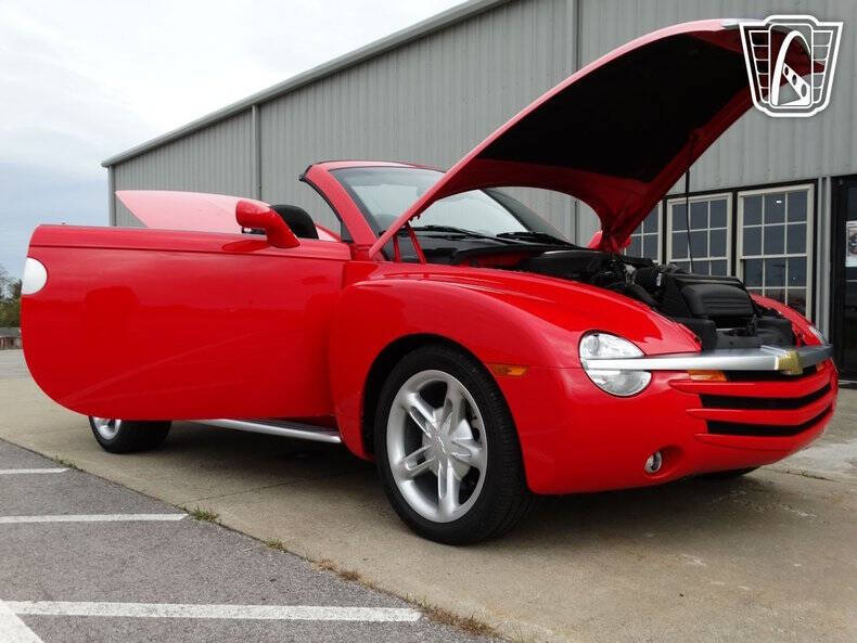 2004 Chevrolet SSR LS