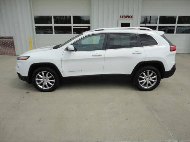 2017 Jeep Cherokee for sale at Quality Motors Inc in Vermillion SD