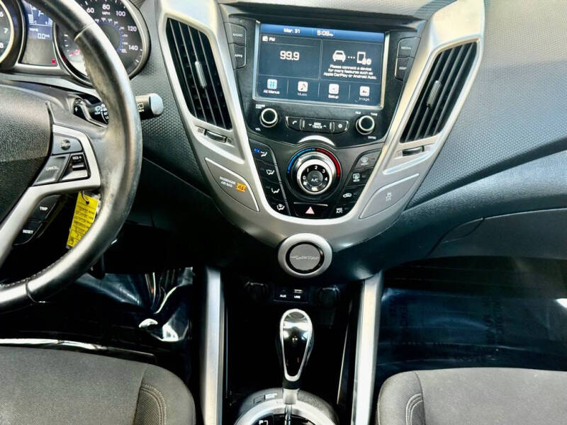 2017 Hyundai Veloster Value Edition