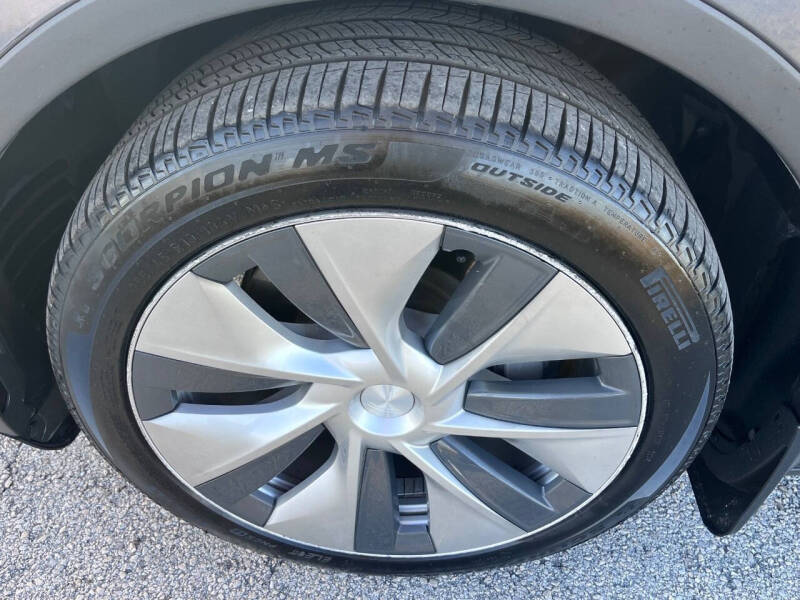 2022 Tesla Model Y Long Range