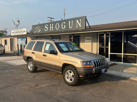 2001 Jeep Grand Cherokee for sale at Shogun Auto Center in Hanford CA