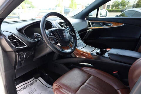 2019 Lincoln Nautilus Reserve