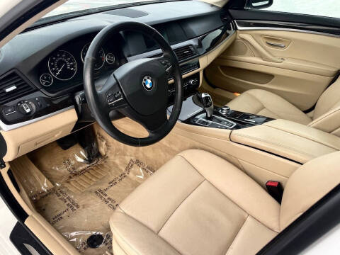 2013 BMW 5 Series 528i xDrive
