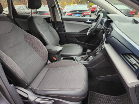 2022 Volkswagen Taos SE