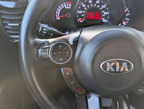 2017 Kia Soul +