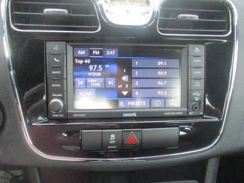 2013 Chrysler 200 Touring