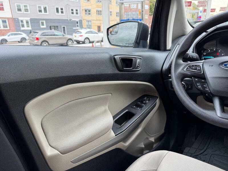 2019 Ford EcoSport S