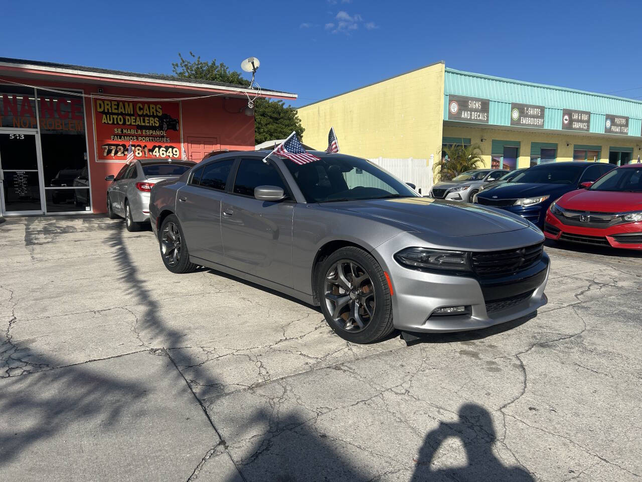 Silver 2015 Dodge Charger SXT SXT 4dr Sedan 1