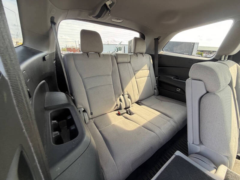 2016 Honda Pilot LX