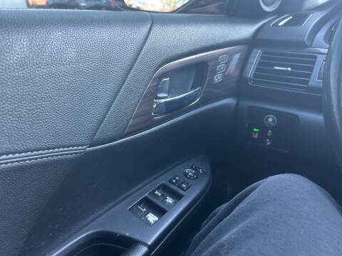 2017 Honda Accord Hybrid EX-L