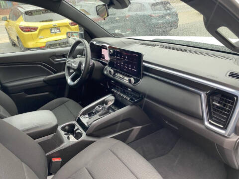 2025 GMC Canyon Elevation