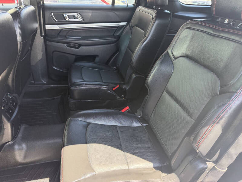 2016 Ford Explorer Sport