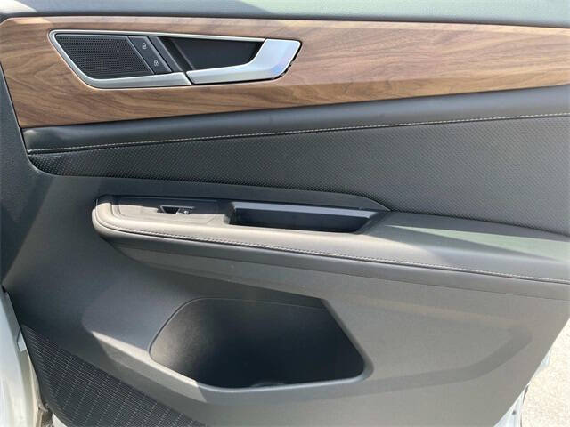 2024 Volkswagen Atlas SE