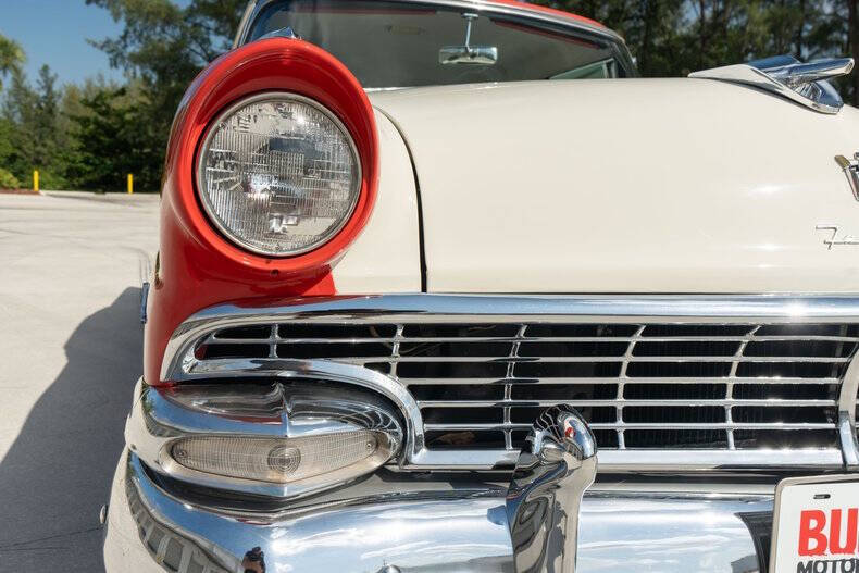 1956 Ford Fairlane
