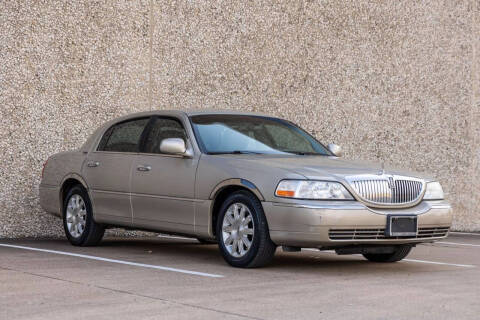 2011 Lincoln Town Car