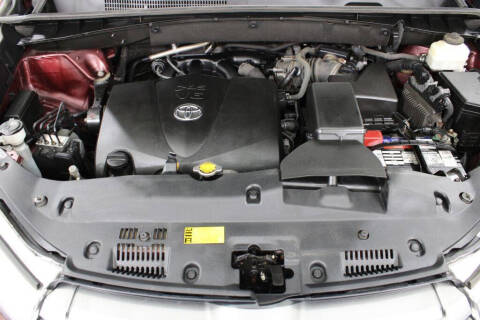 2017 Toyota Highlander SE