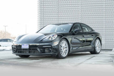 2023 Porsche Panamera 4