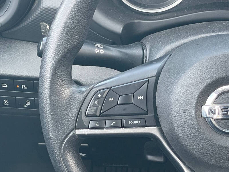 2021 Nissan Kicks S