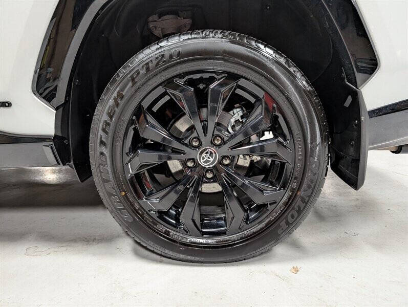 2024 Toyota RAV4 Hybrid XSE