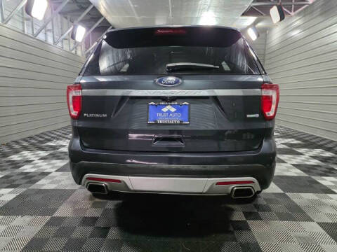 2017 Ford Explorer Platinum