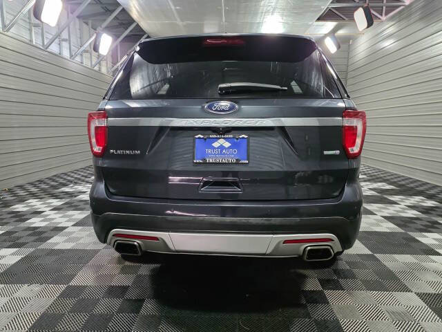 2017 Ford Explorer Platinum
