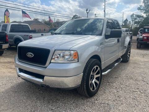 2004 Ford F-150 for sale at CROWN AUTO in Spring TX