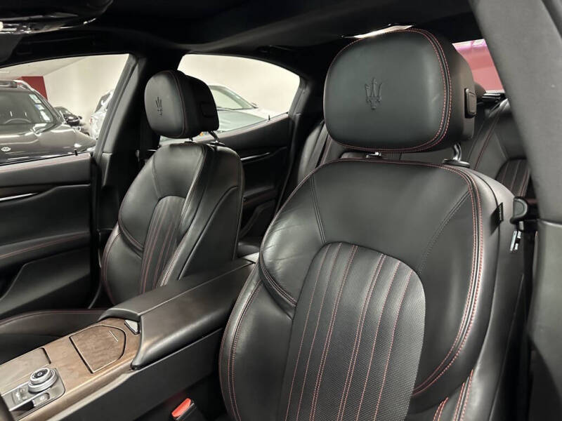 2017 Maserati Ghibli