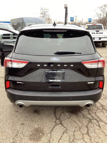 2020 Ford Escape SEL