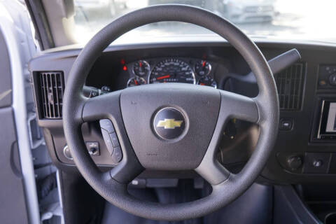 2021 Chevrolet Express 2500