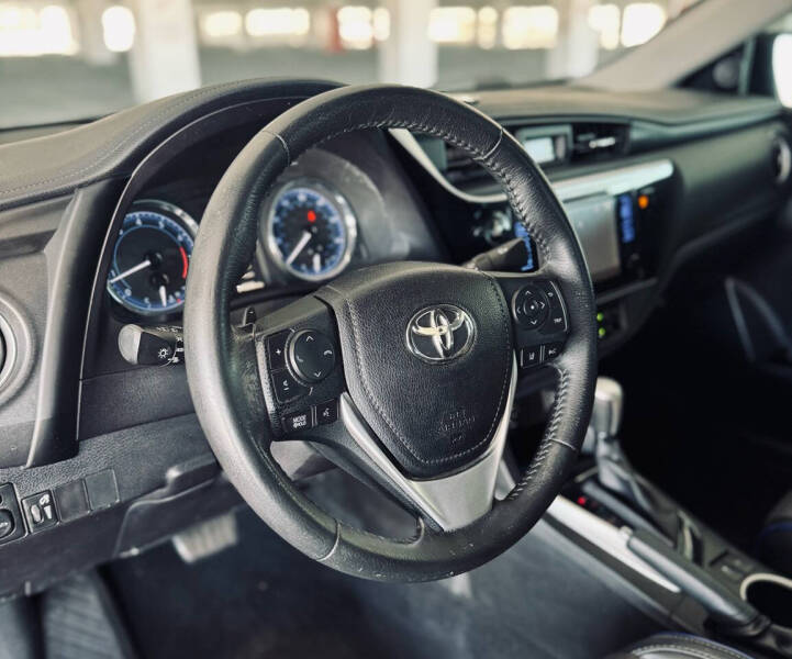 2017 Toyota Corolla XLE