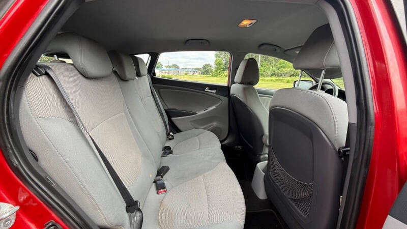 2013 Hyundai Accent GS