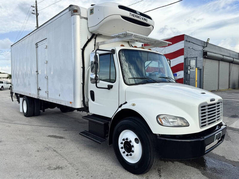 2016 Freightliner M2 106