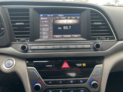 2017 Hyundai Elantra